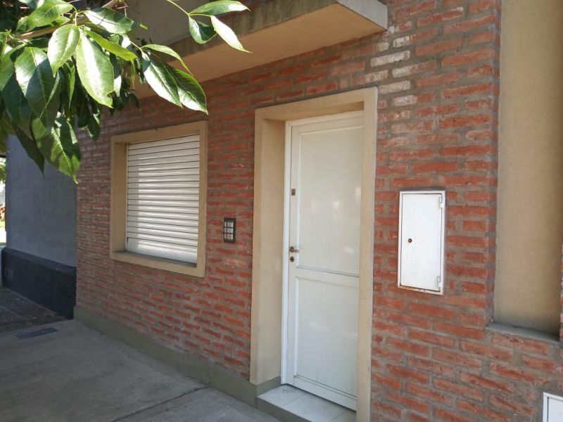 Casa en Alquiler en SANTA FE