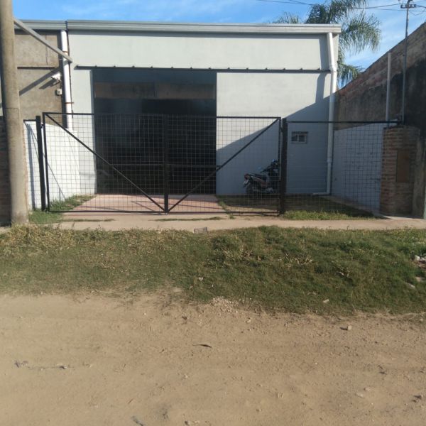 Galpón en Alquiler en SANTA FE