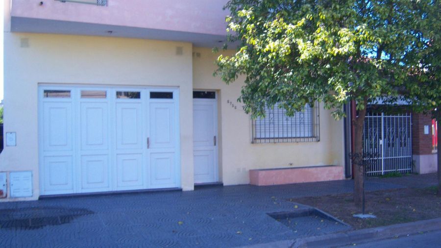 Casa en Alquiler en SANTA FE
