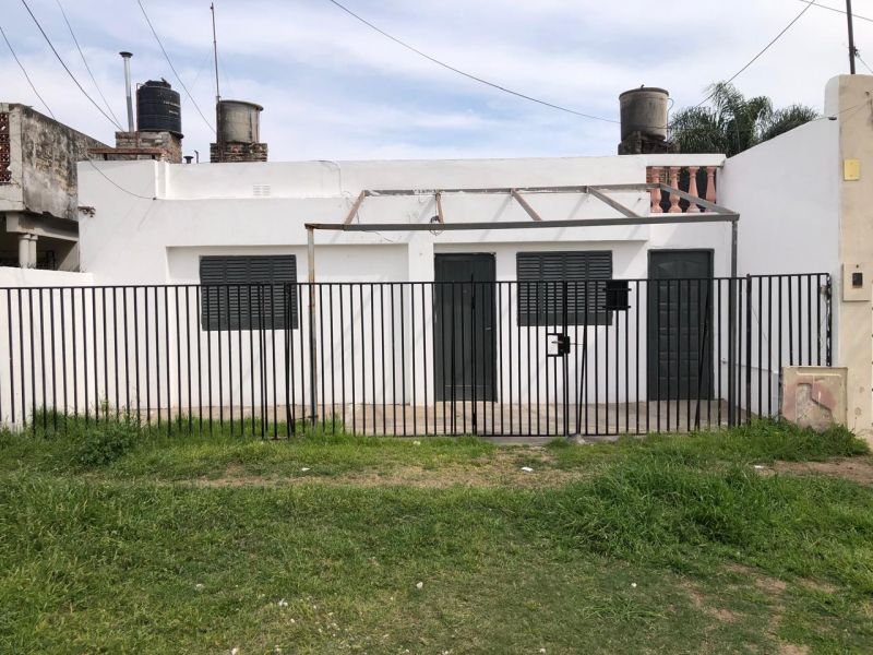 Casa en Alquiler en SANTA FE